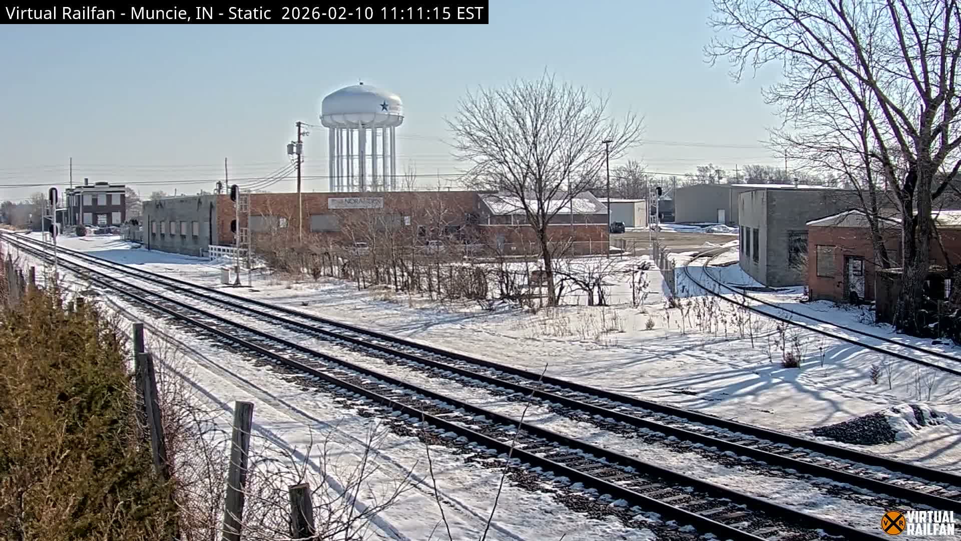 Muncie Railroad Crossing & Industry Area Live Cam - Muncie, Delaware, Indiana, USA