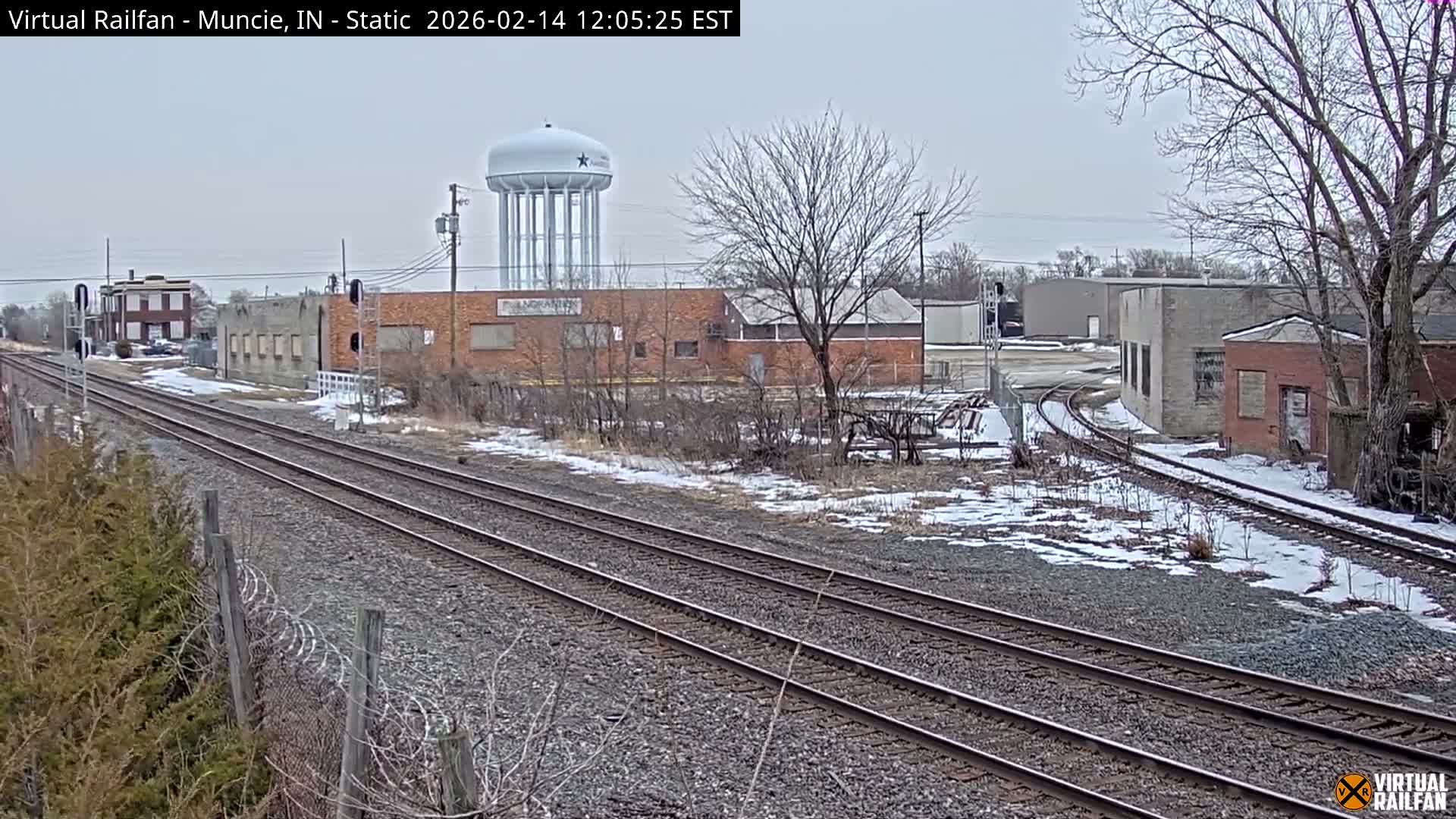 Muncie Railroad Crossing & Industry Area Live Cam - Muncie, Delaware, Indiana, USA