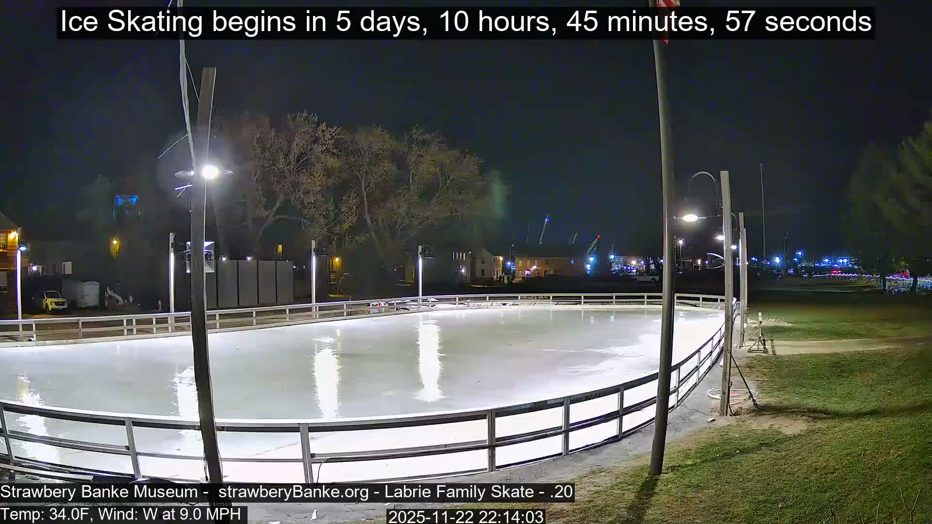 Fire Pit Porsmouth Ice Skating Live Cam -  New Hampshire, USA