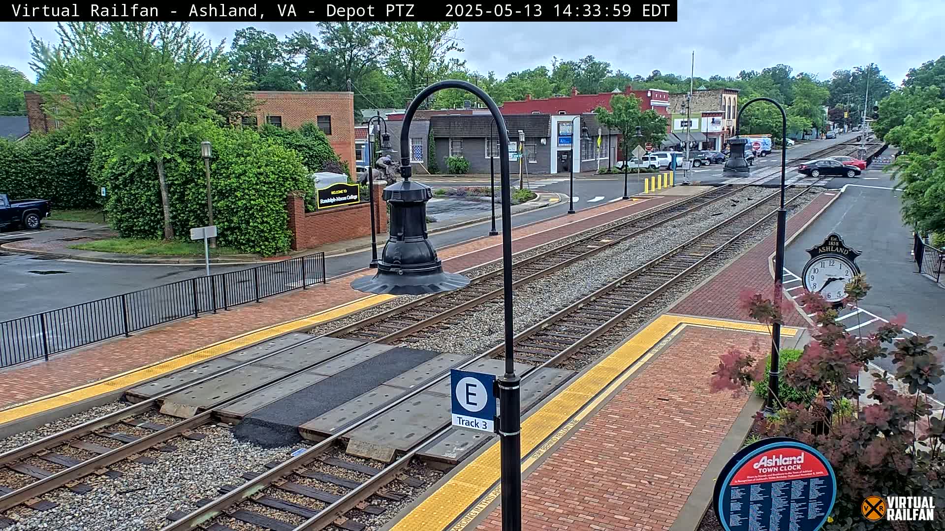 Ashland  Railroad Crossing  Live Cam -  Ashland, Hanover, Virginia, USA 