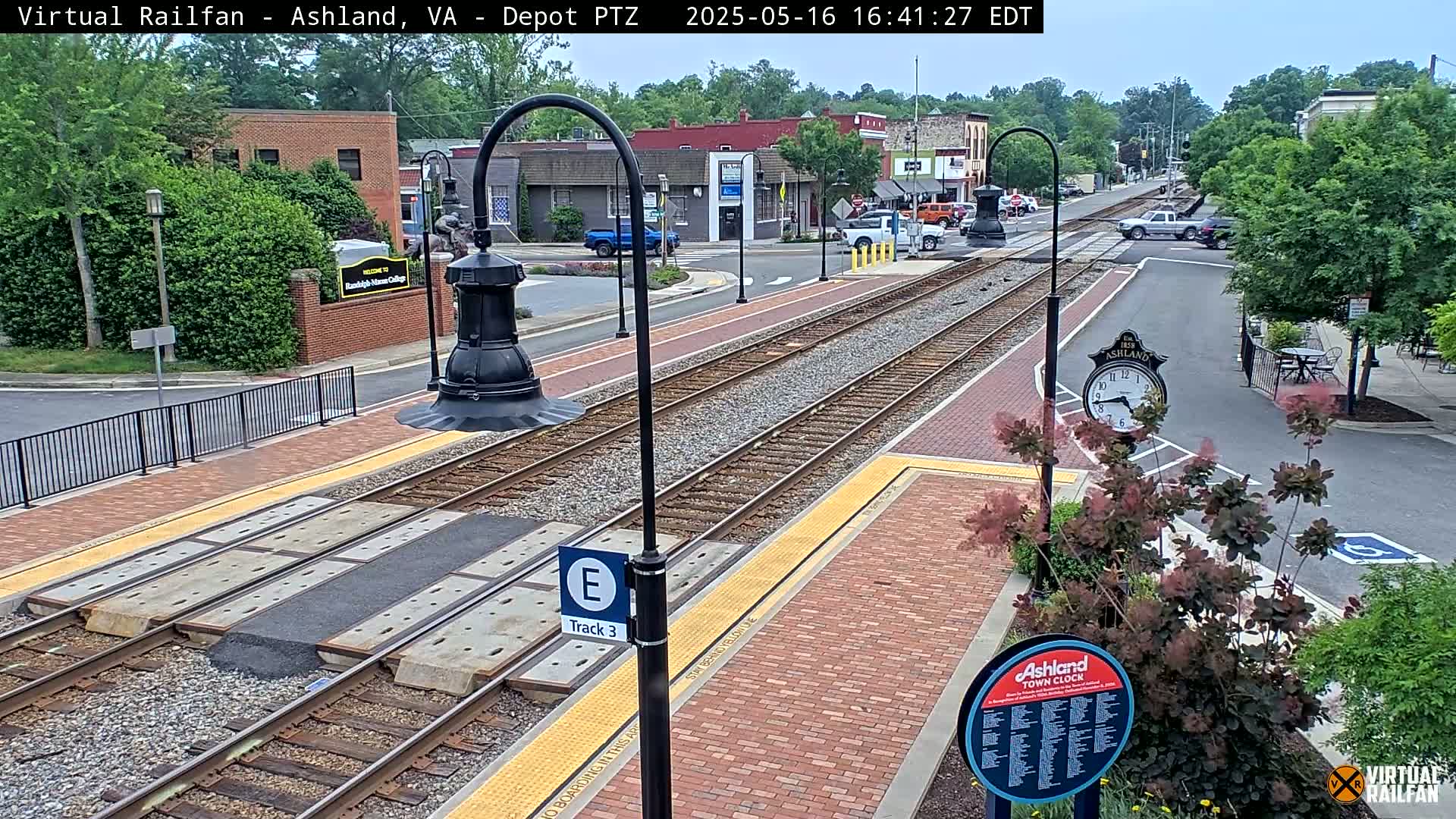 Ashland  Railroad Crossing  Live Cam -  Ashland, Hanover, Virginia, USA 