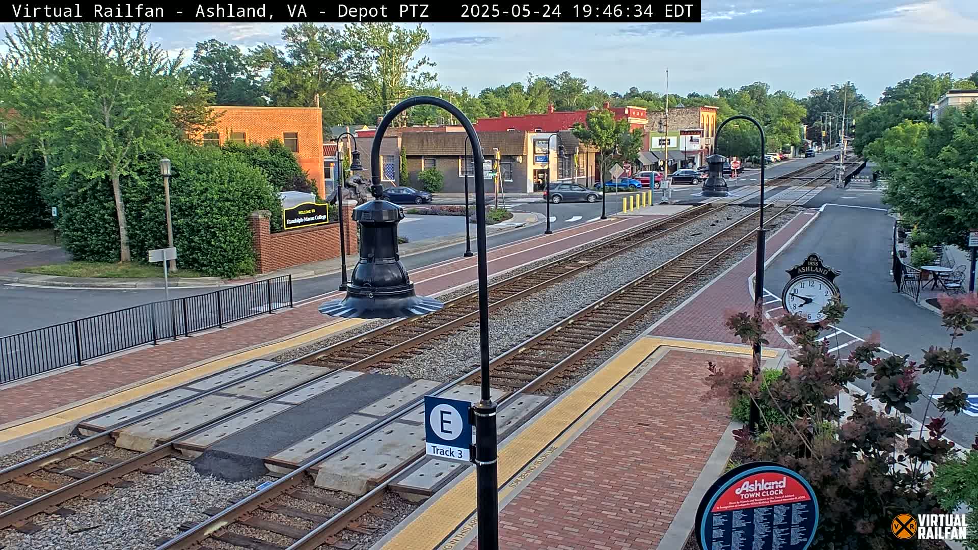 Ashland  Railroad Crossing  Live Cam -  Ashland, Hanover, Virginia, USA 