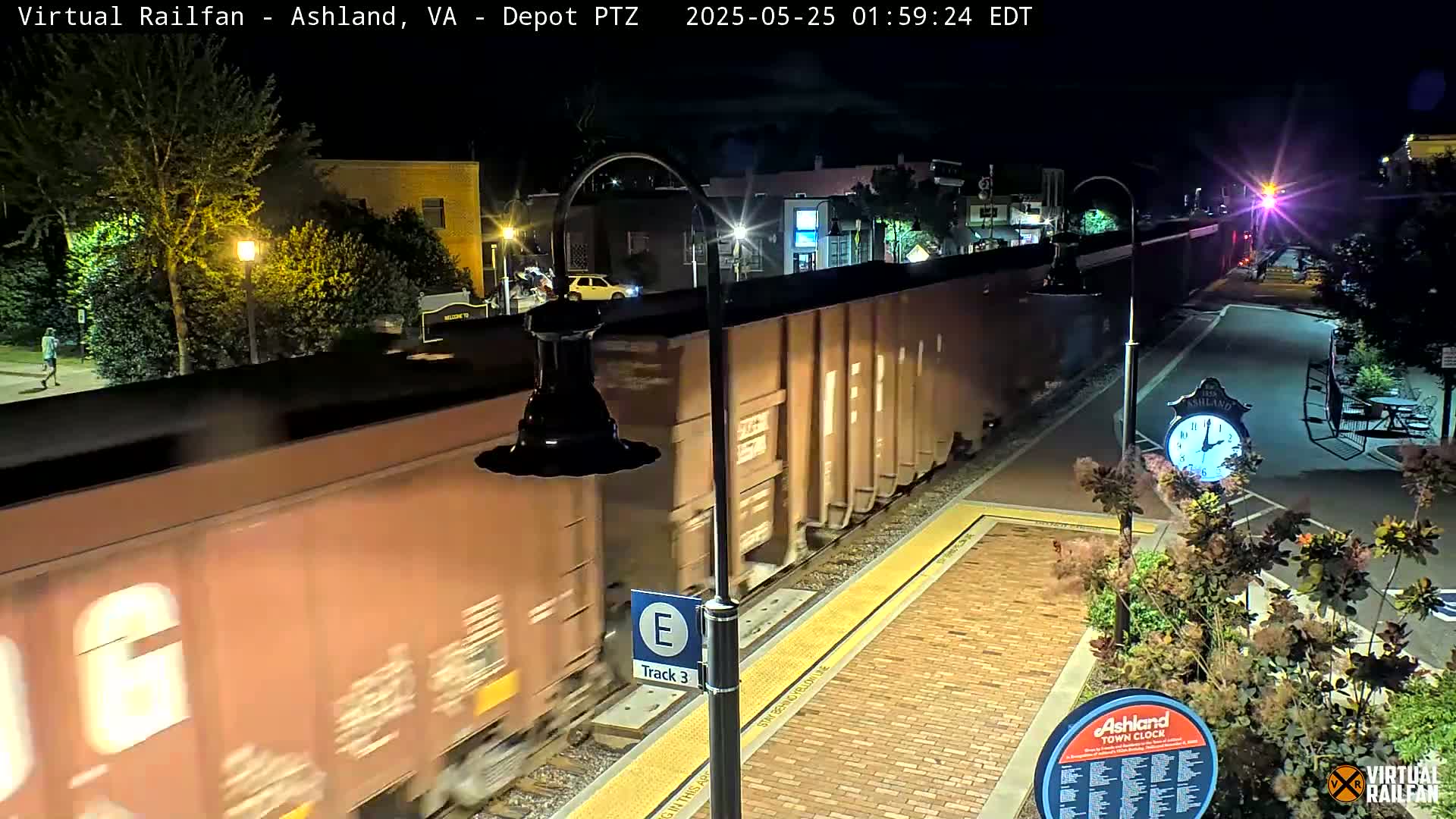 Ashland  Railroad Crossing  Live Cam -  Ashland, Hanover, Virginia, USA 
