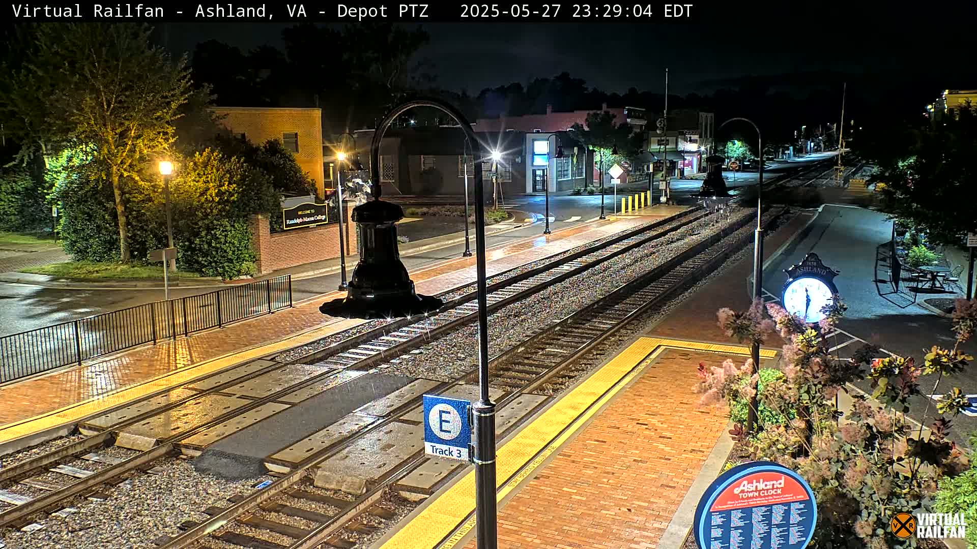 Ashland  Railroad Crossing  Live Cam -  Ashland, Hanover, Virginia, USA 
