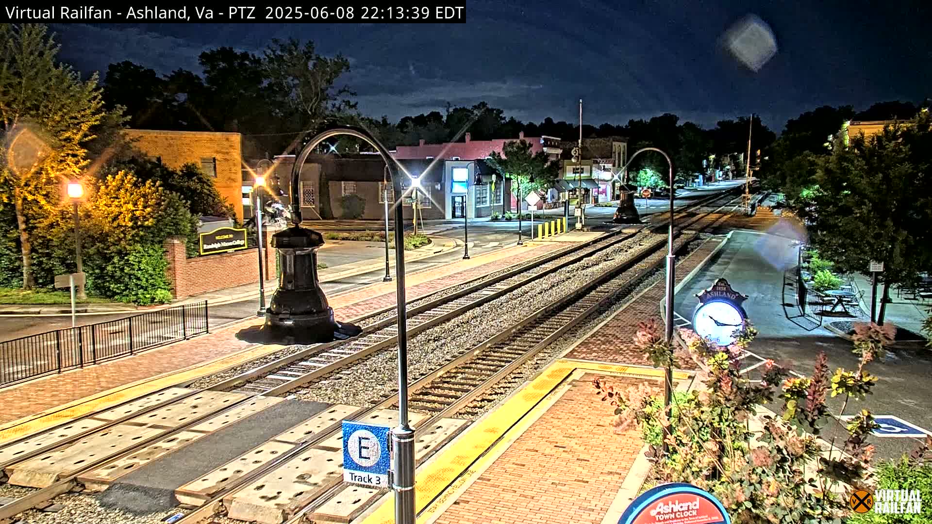 Ashland  Railroad Crossing  Live Cam -  Ashland, Hanover, Virginia, USA 