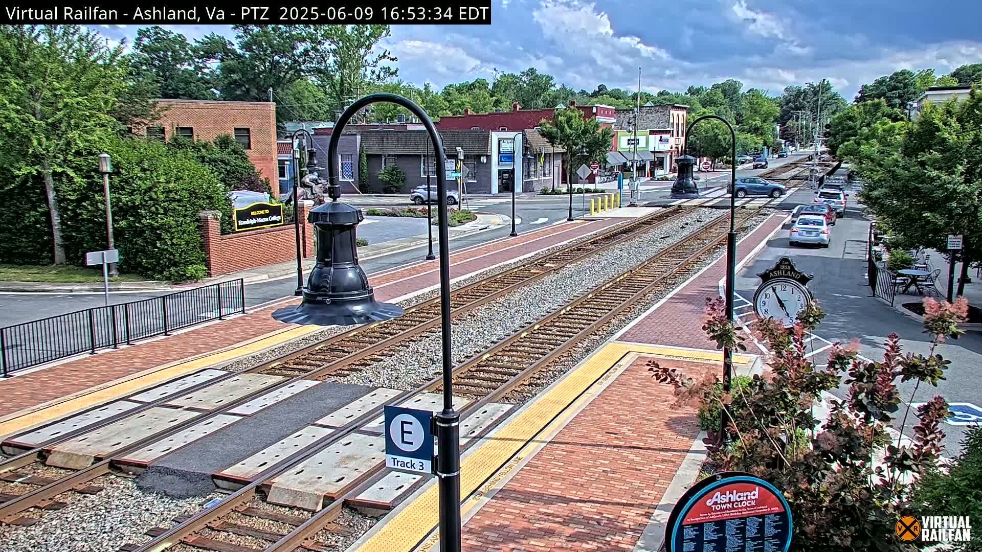 Ashland  Railroad Crossing  Live Cam -  Ashland, Hanover, Virginia, USA 