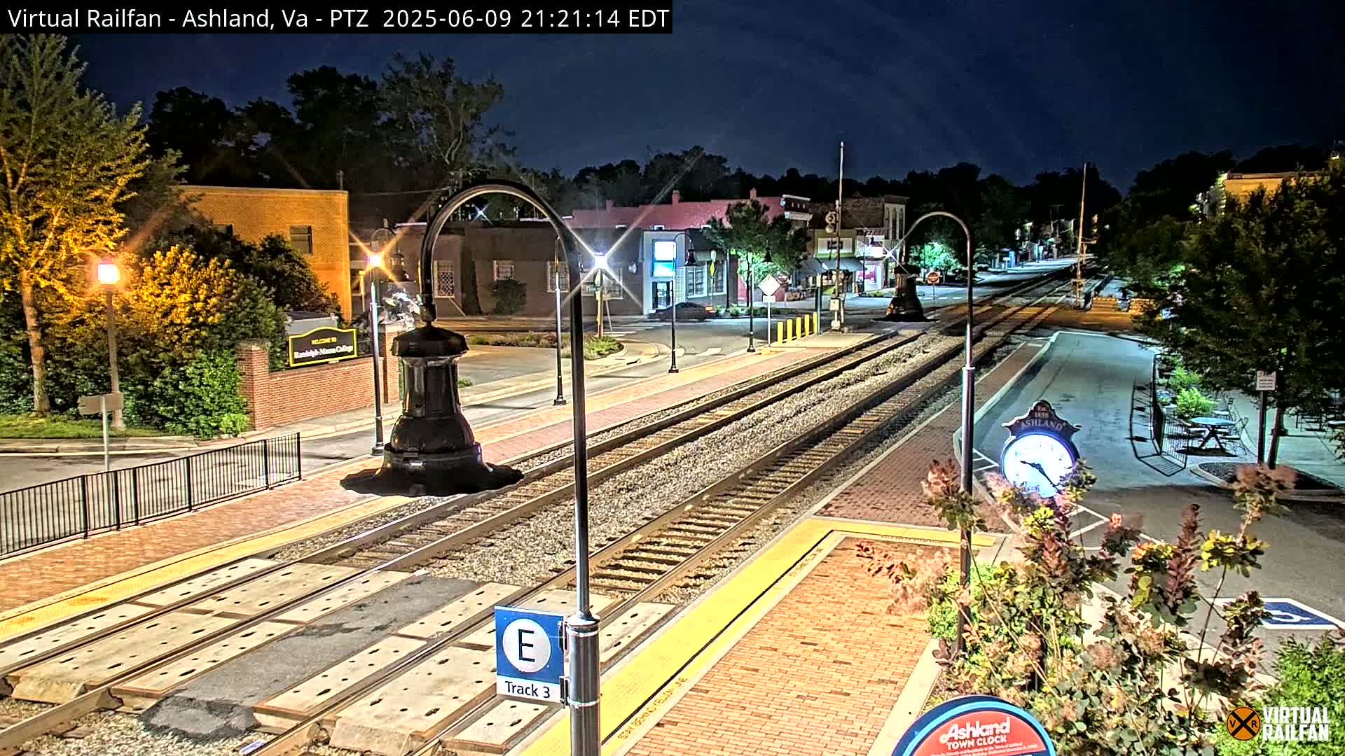 Ashland  Railroad Crossing  Live Cam -  Ashland, Hanover, Virginia, USA 
