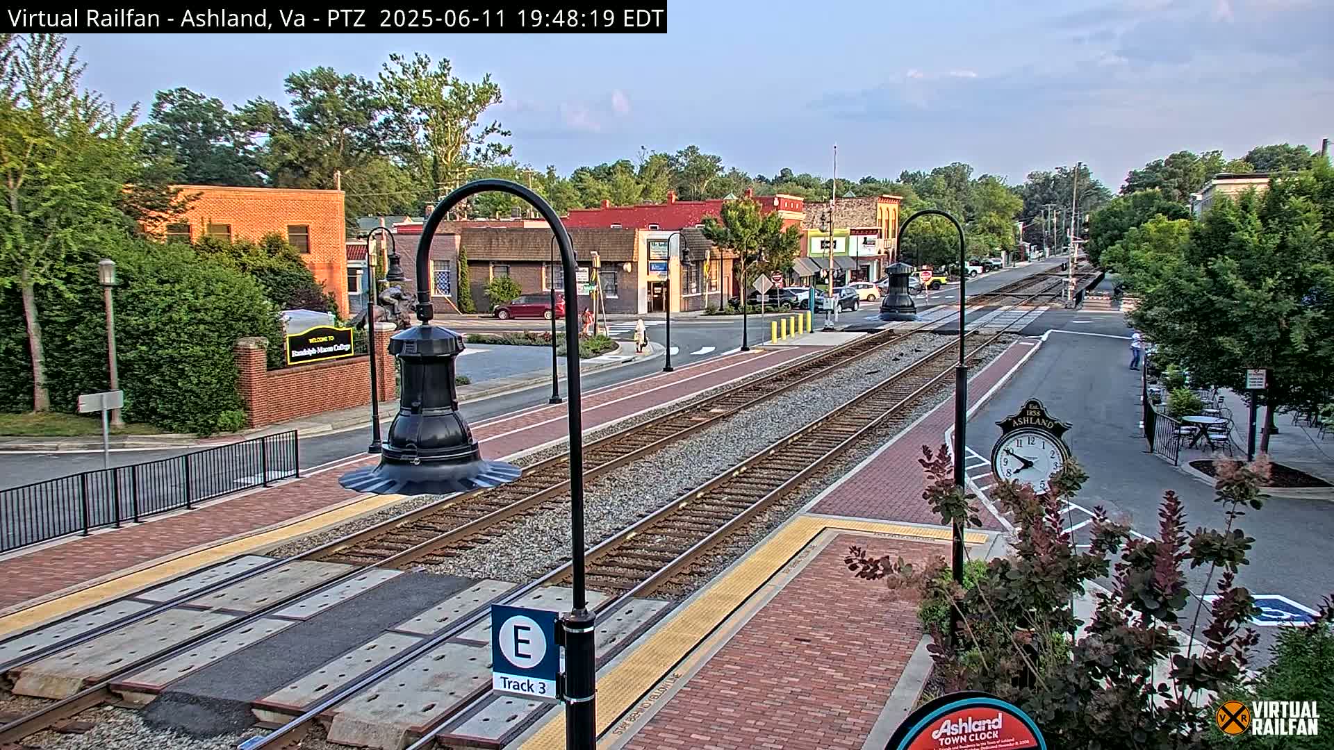 Ashland  Railroad Crossing  Live Cam -  Ashland, Hanover, Virginia, USA 