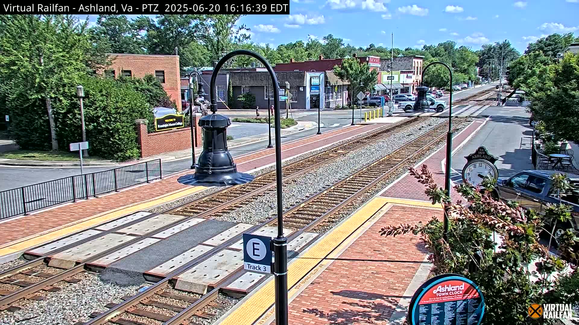 Ashland  Railroad Crossing  Live Cam -  Ashland, Hanover, Virginia, USA 