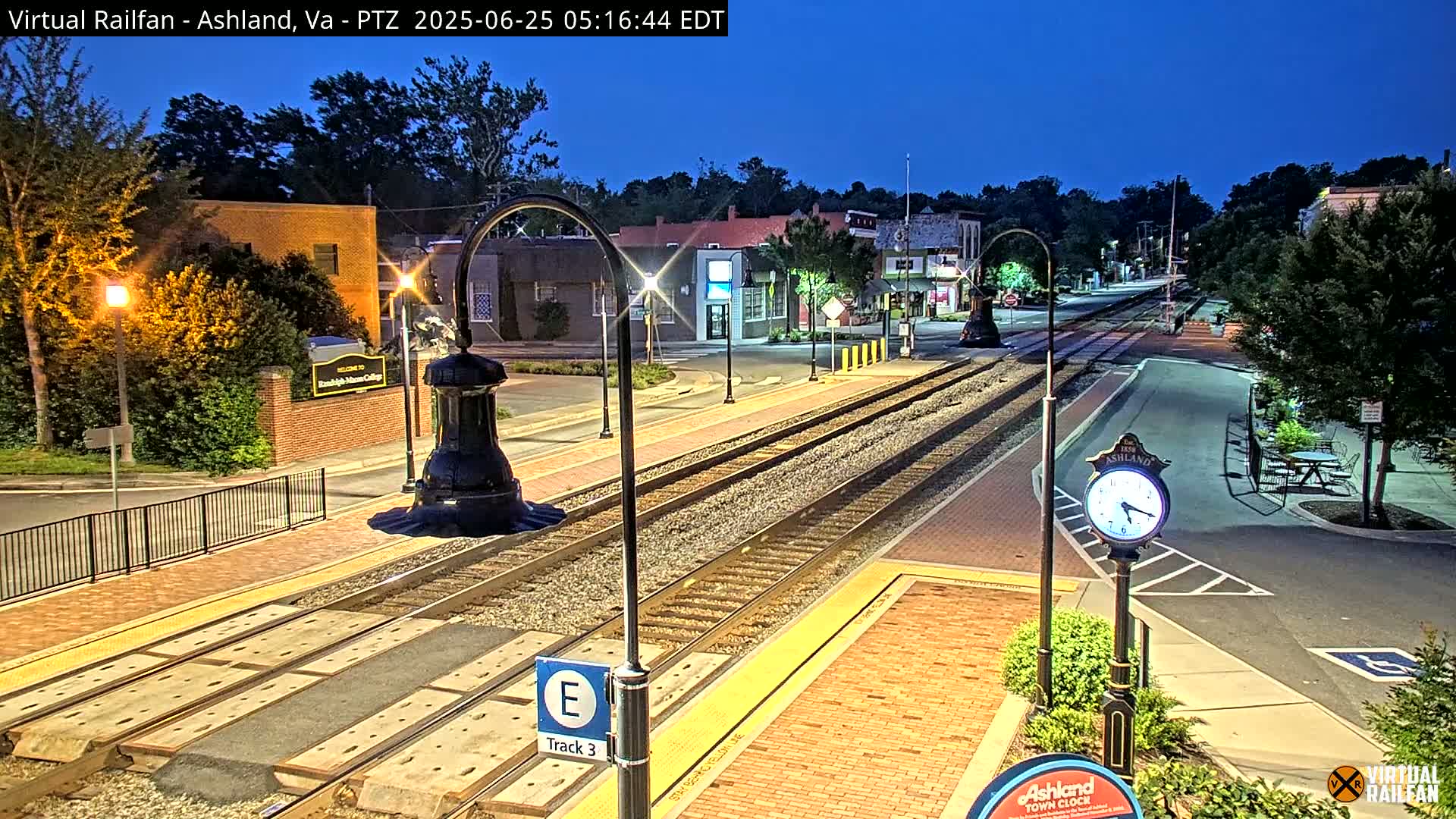 Ashland  Railroad Crossing  Live Cam -  Ashland, Hanover, Virginia, USA 