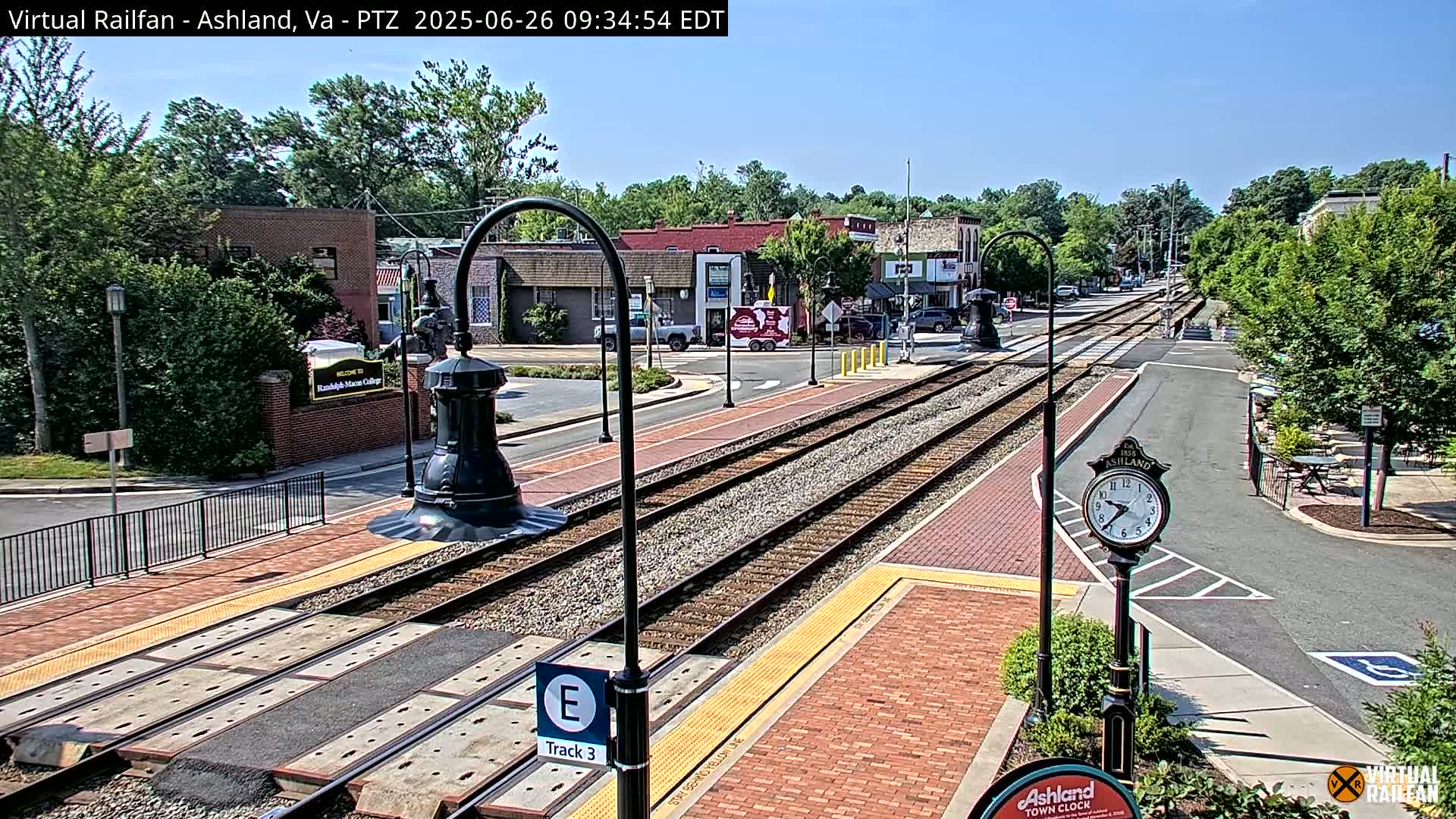 Ashland  Railroad Crossing  Live Cam -  Ashland, Hanover, Virginia, USA 