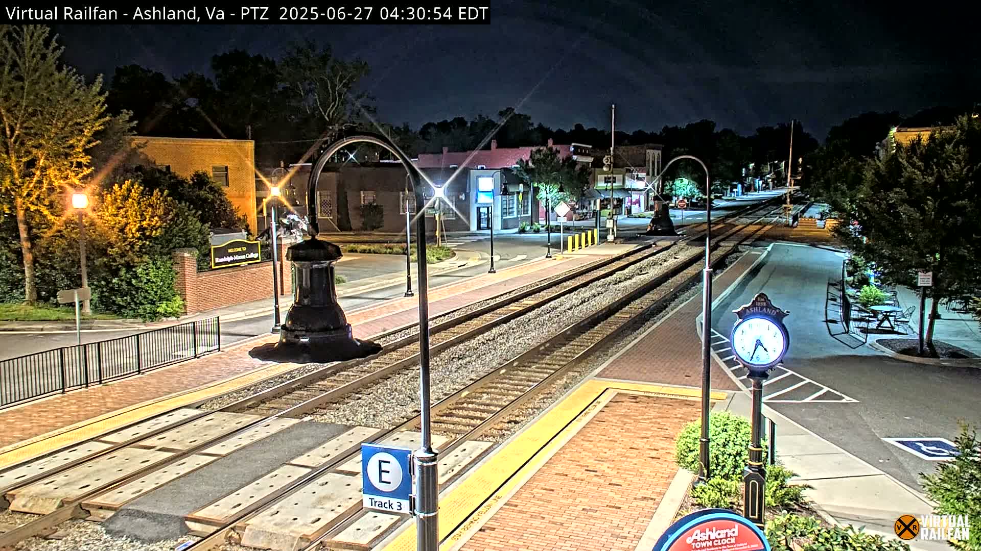 Ashland  Railroad Crossing  Live Cam -  Ashland, Hanover, Virginia, USA 