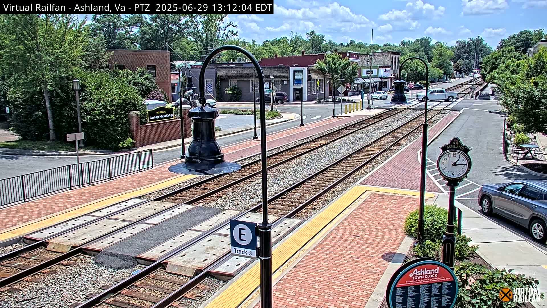Ashland  Railroad Crossing  Live Cam -  Ashland, Hanover, Virginia, USA 