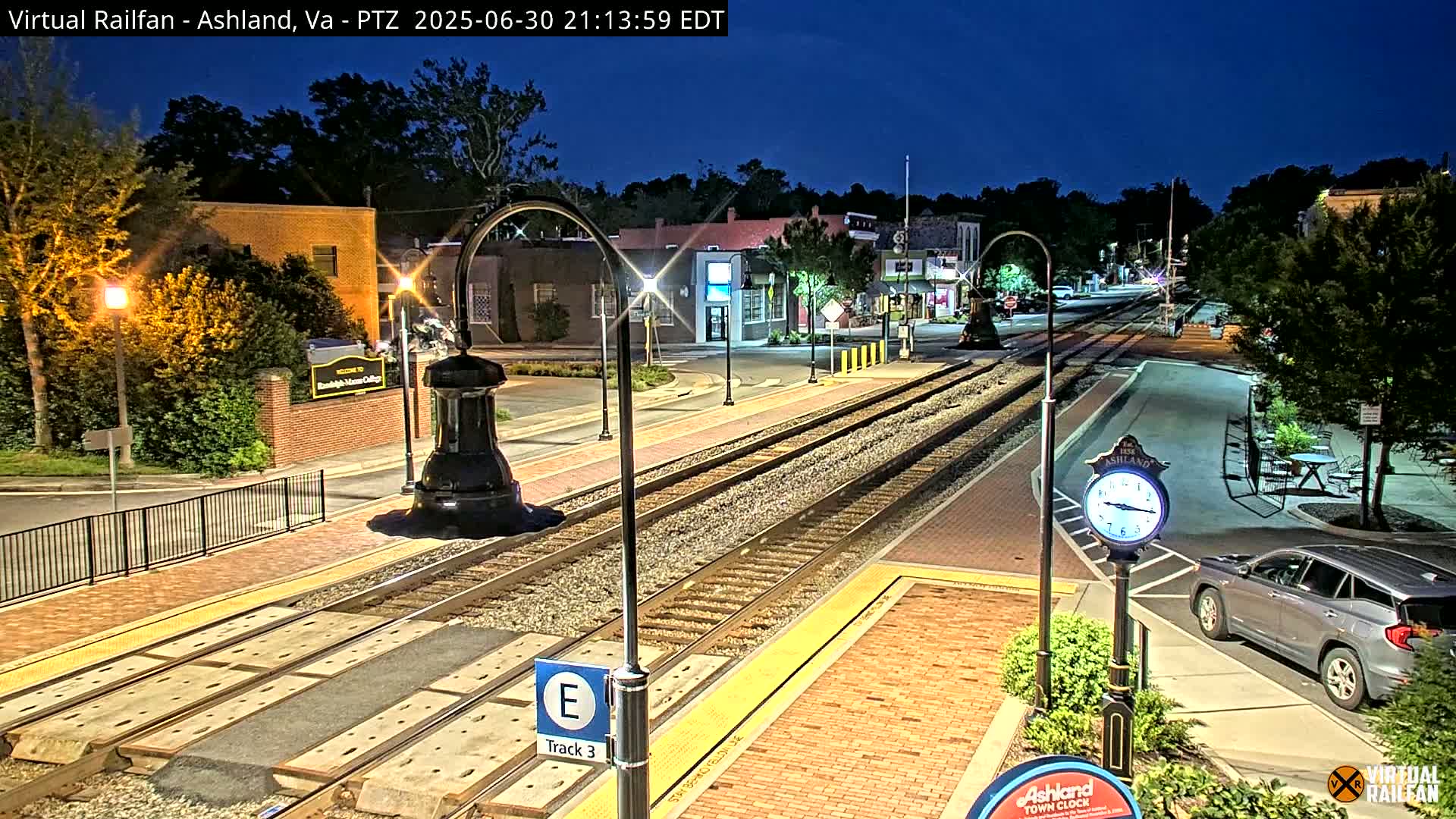 Ashland  Railroad Crossing  Live Cam -  Ashland, Hanover, Virginia, USA 