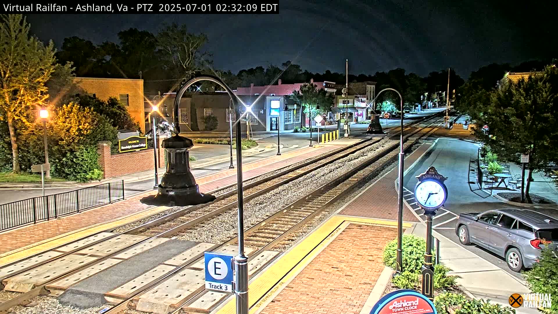 Ashland  Railroad Crossing  Live Cam -  Ashland, Hanover, Virginia, USA 