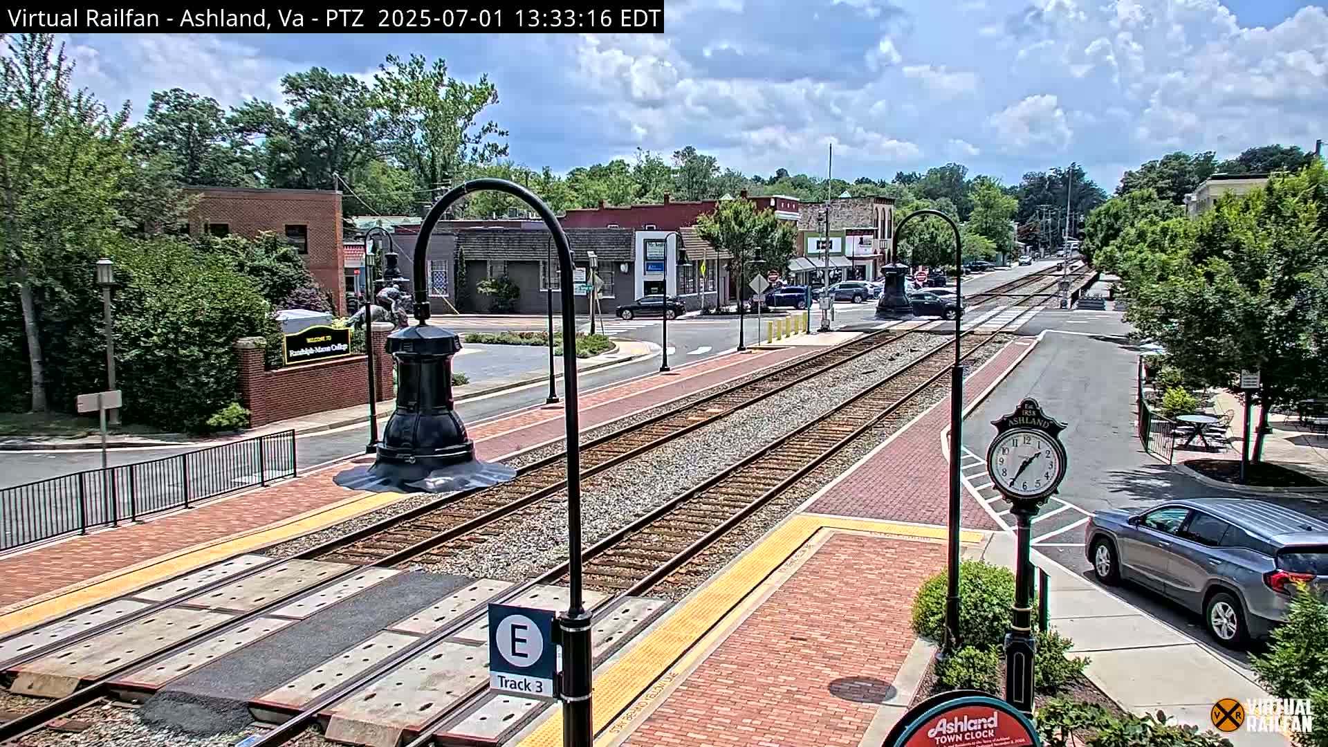 Ashland  Railroad Crossing  Live Cam -  Ashland, Hanover, Virginia, USA 