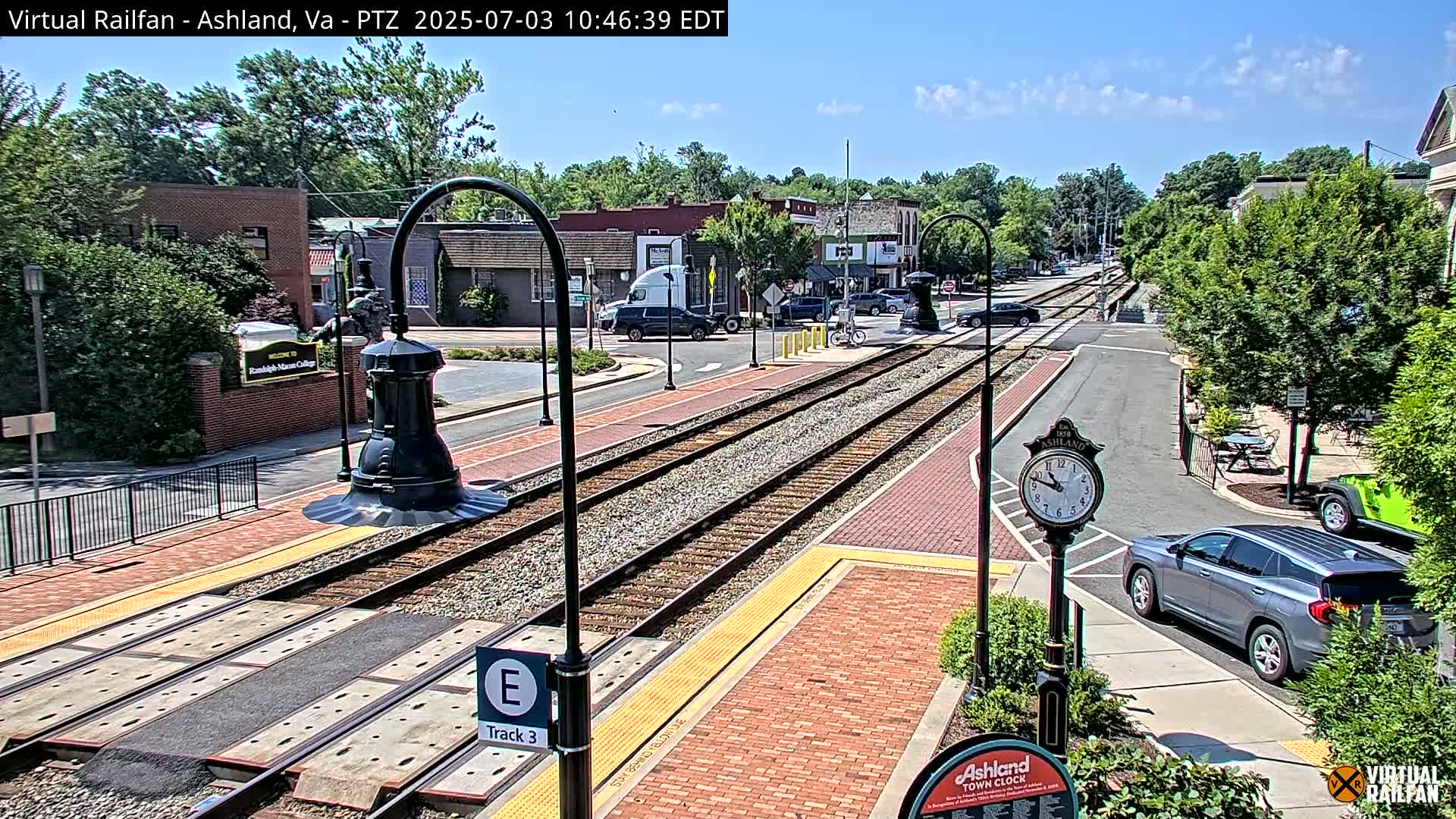Ashland  Railroad Crossing  Live Cam -  Ashland, Hanover, Virginia, USA 