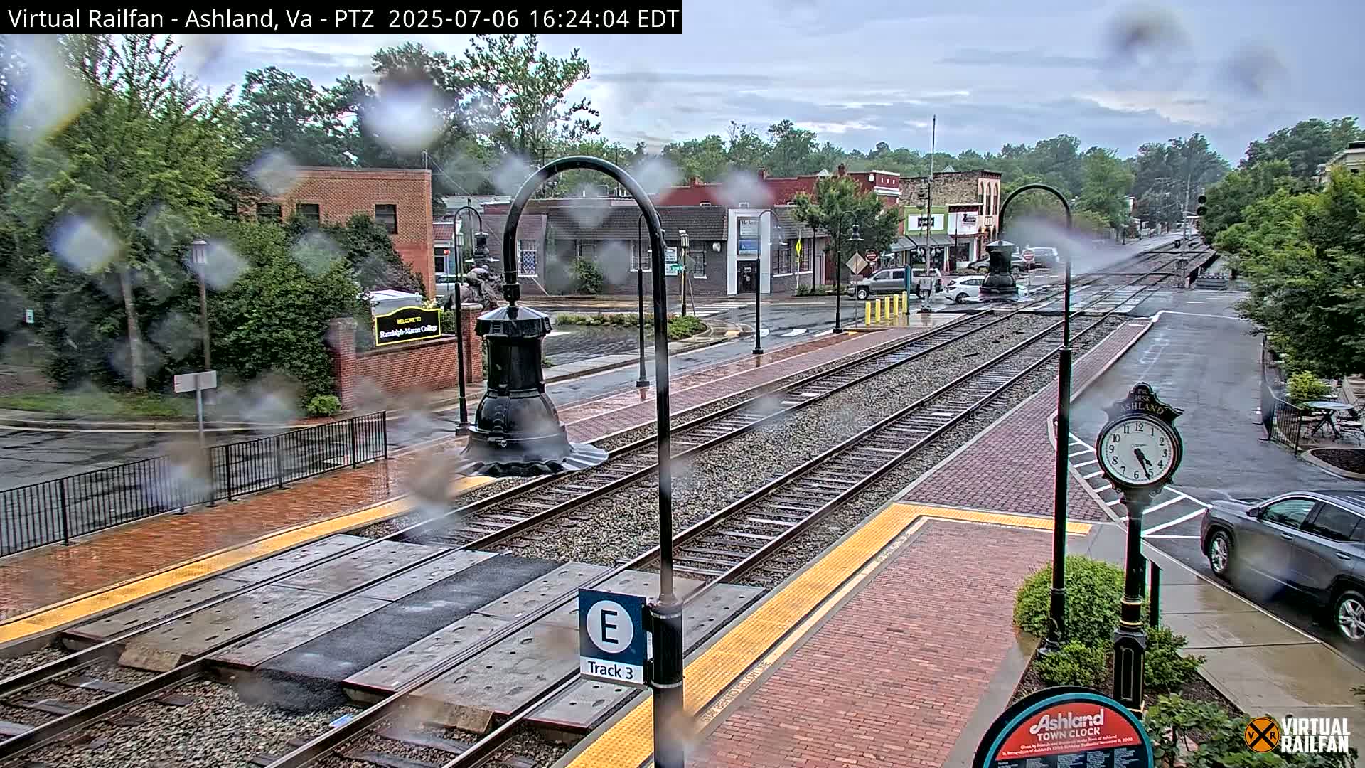 Ashland  Railroad Crossing  Live Cam -  Ashland, Hanover, Virginia, USA 