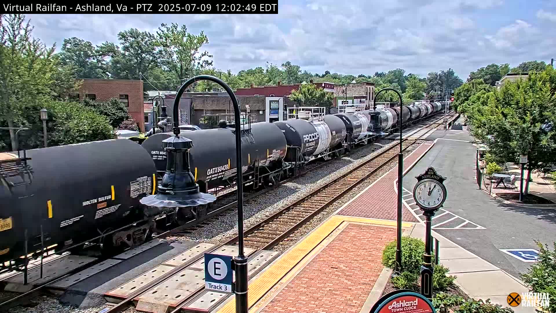 Ashland  Railroad Crossing  Live Cam -  Ashland, Hanover, Virginia, USA 