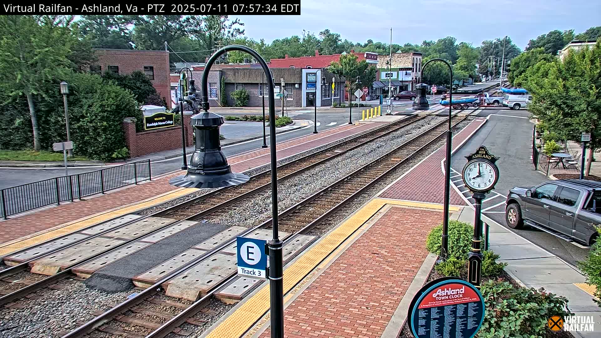 Ashland  Railroad Crossing  Live Cam -  Ashland, Hanover, Virginia, USA 