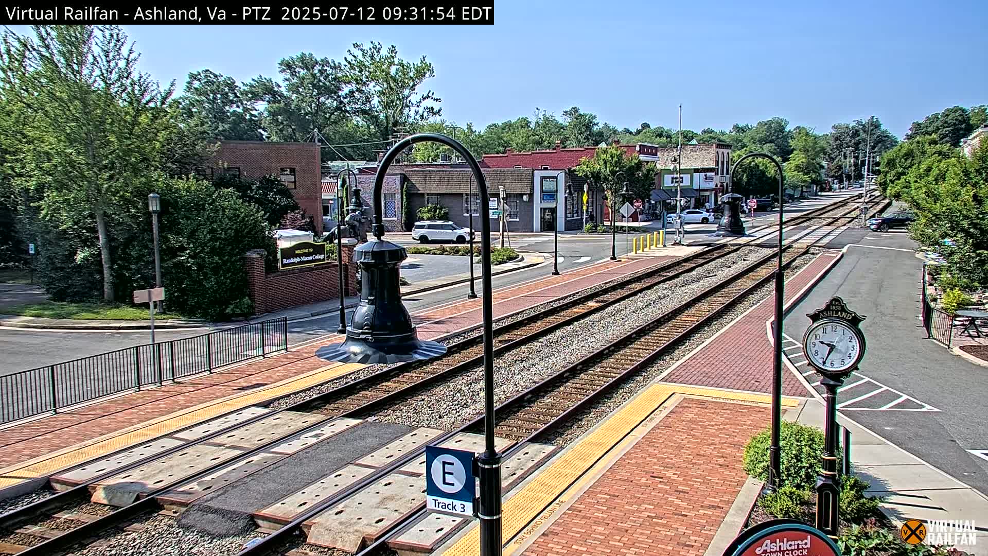 Ashland  Railroad Crossing  Live Cam -  Ashland, Hanover, Virginia, USA 