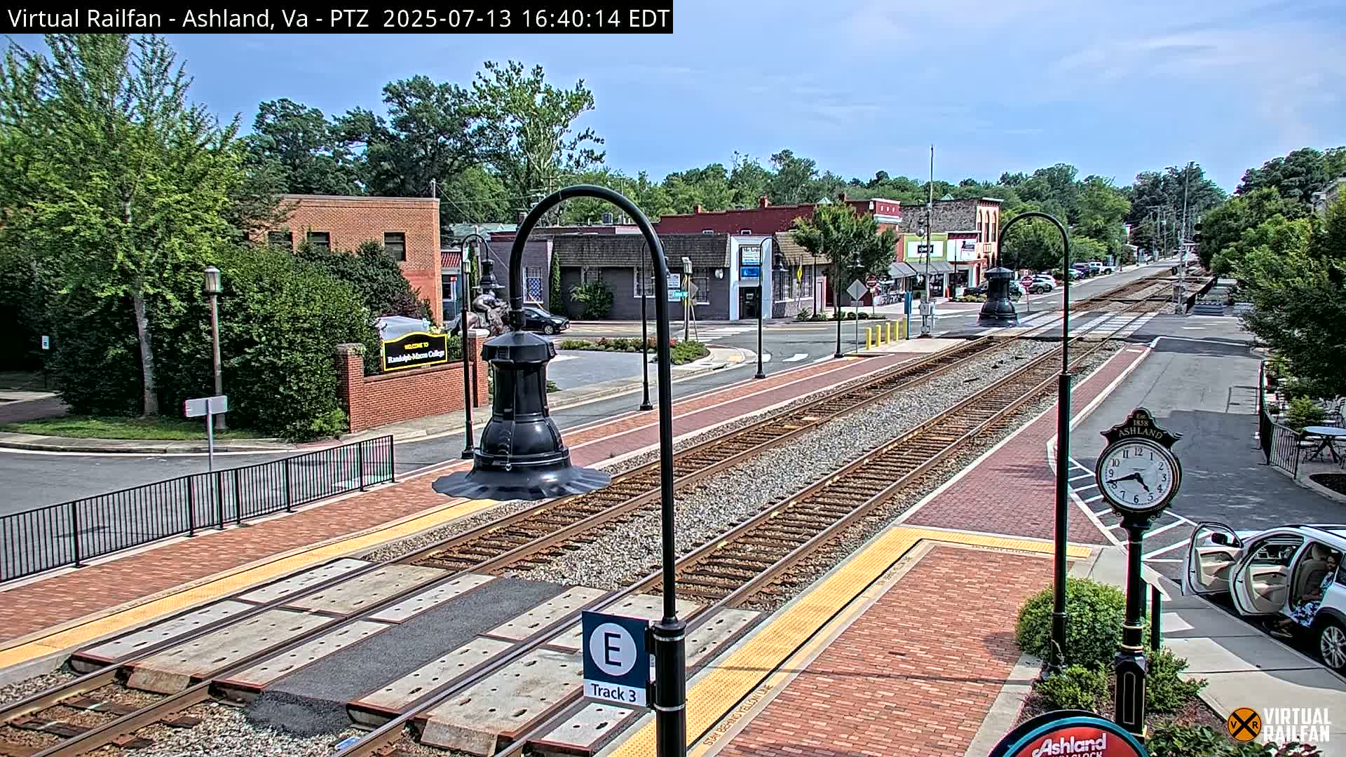 Ashland  Railroad Crossing  Live Cam -  Ashland, Hanover, Virginia, USA 
