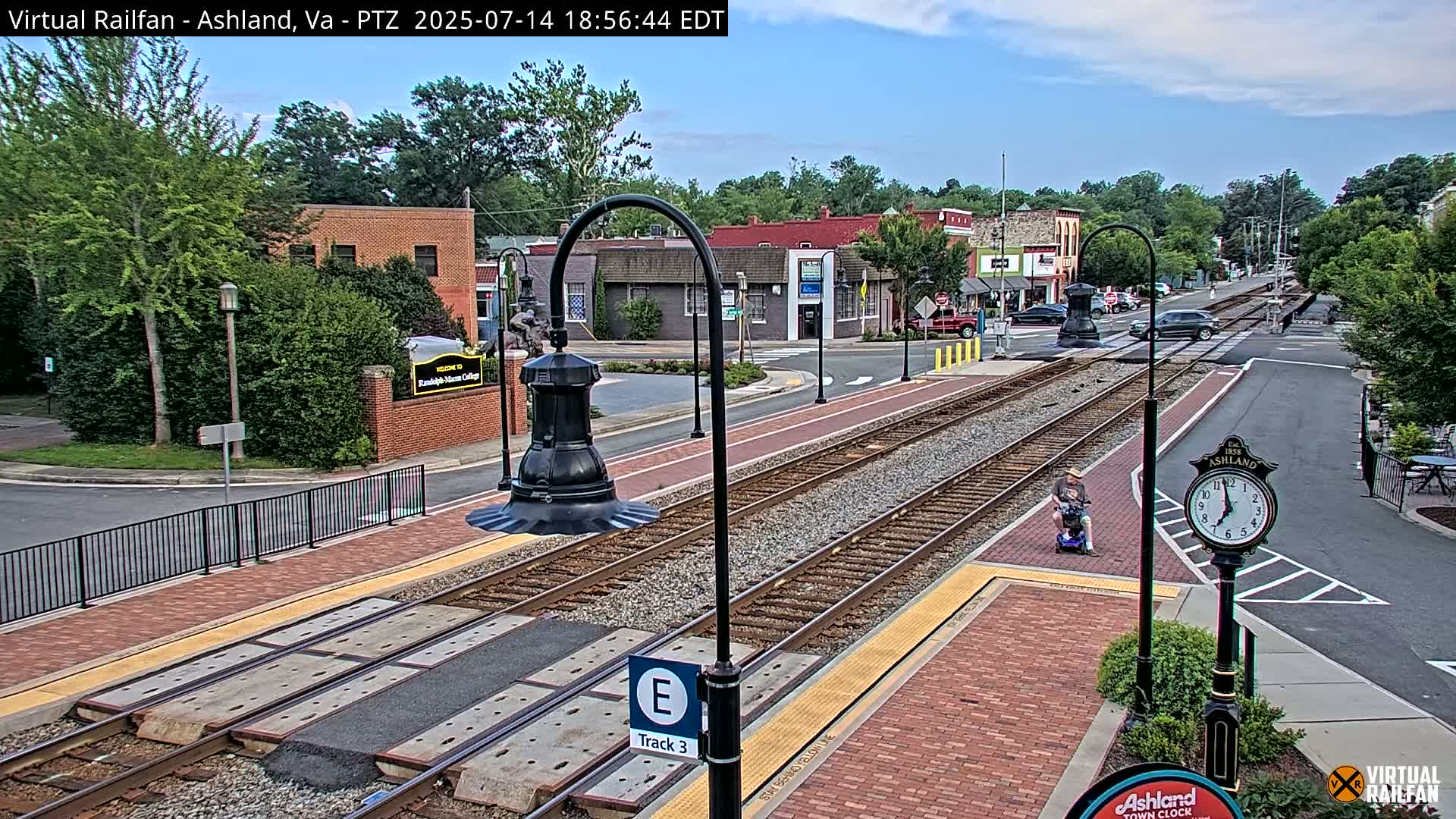 Ashland  Railroad Crossing  Live Cam -  Ashland, Hanover, Virginia, USA 