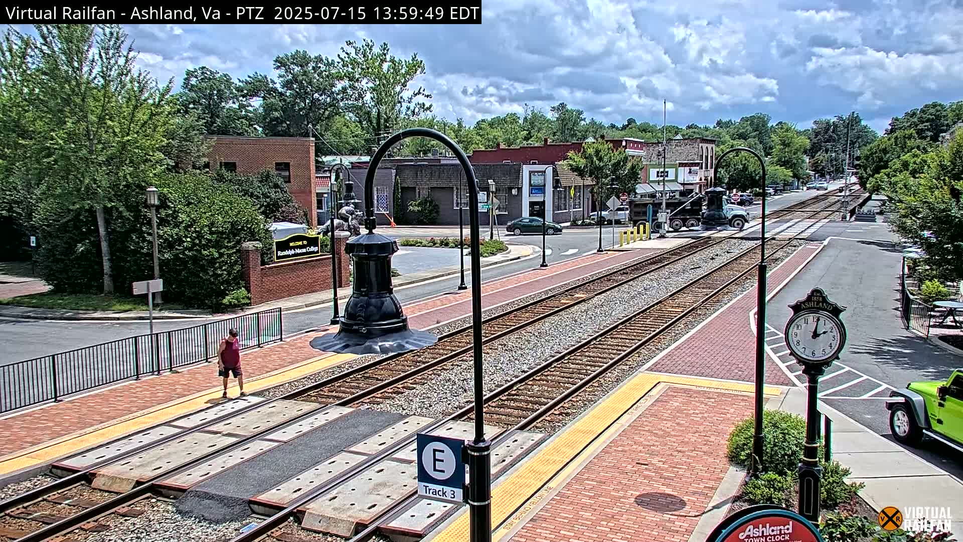 Ashland  Railroad Crossing  Live Cam -  Ashland, Hanover, Virginia, USA 