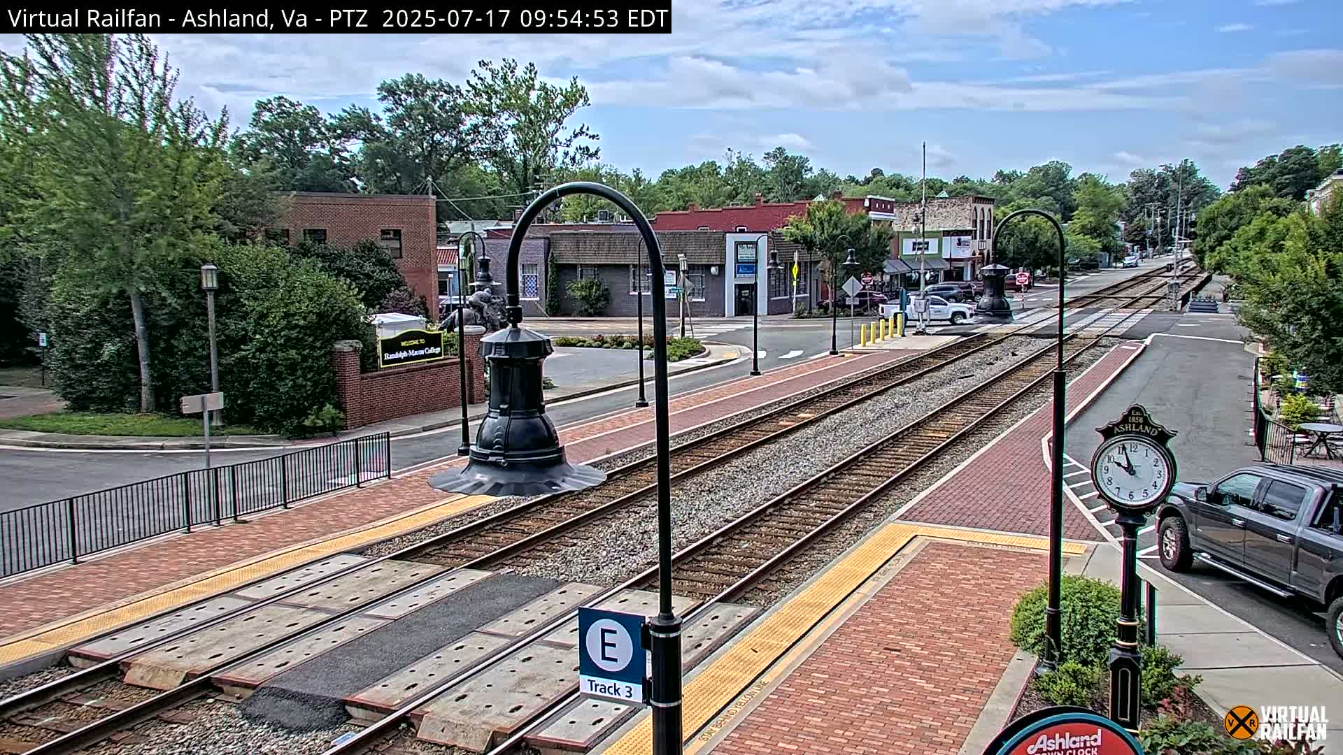 Ashland  Railroad Crossing  Live Cam -  Ashland, Hanover, Virginia, USA 
