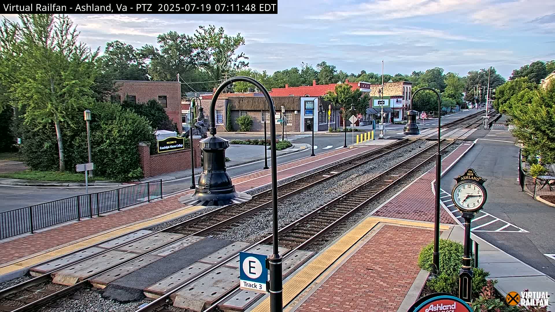 Ashland  Railroad Crossing  Live Cam -  Ashland, Hanover, Virginia, USA 
