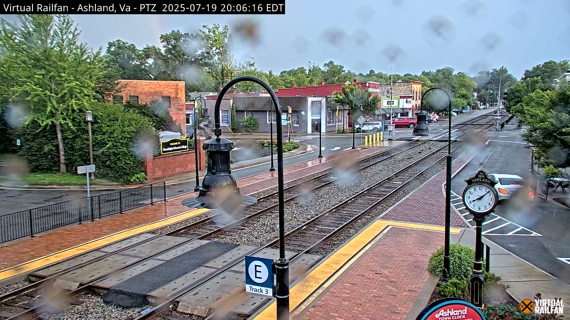 Ashland  Railroad Crossing  Live Cam -  Ashland, Hanover, Virginia, USA 