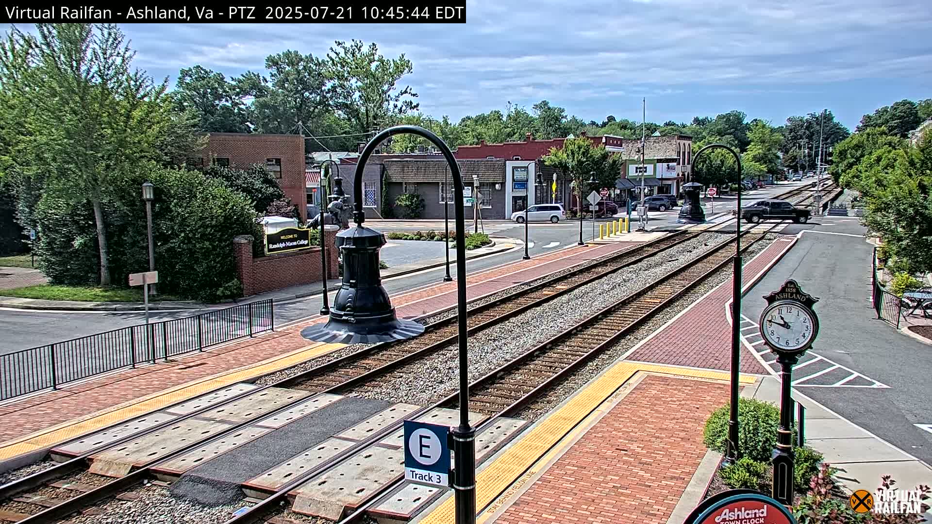 Ashland  Railroad Crossing  Live Cam -  Ashland, Hanover, Virginia, USA 