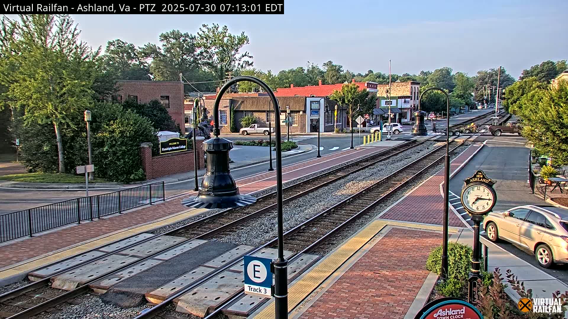 Ashland  Railroad Crossing  Live Cam -  Ashland, Hanover, Virginia, USA 