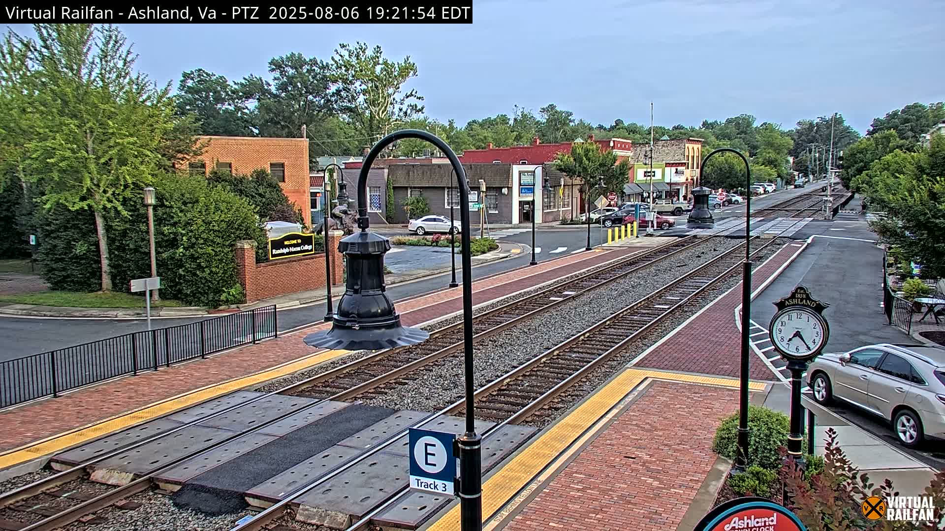 Ashland  Railroad Crossing  Live Cam -  Ashland, Hanover, Virginia, USA 
