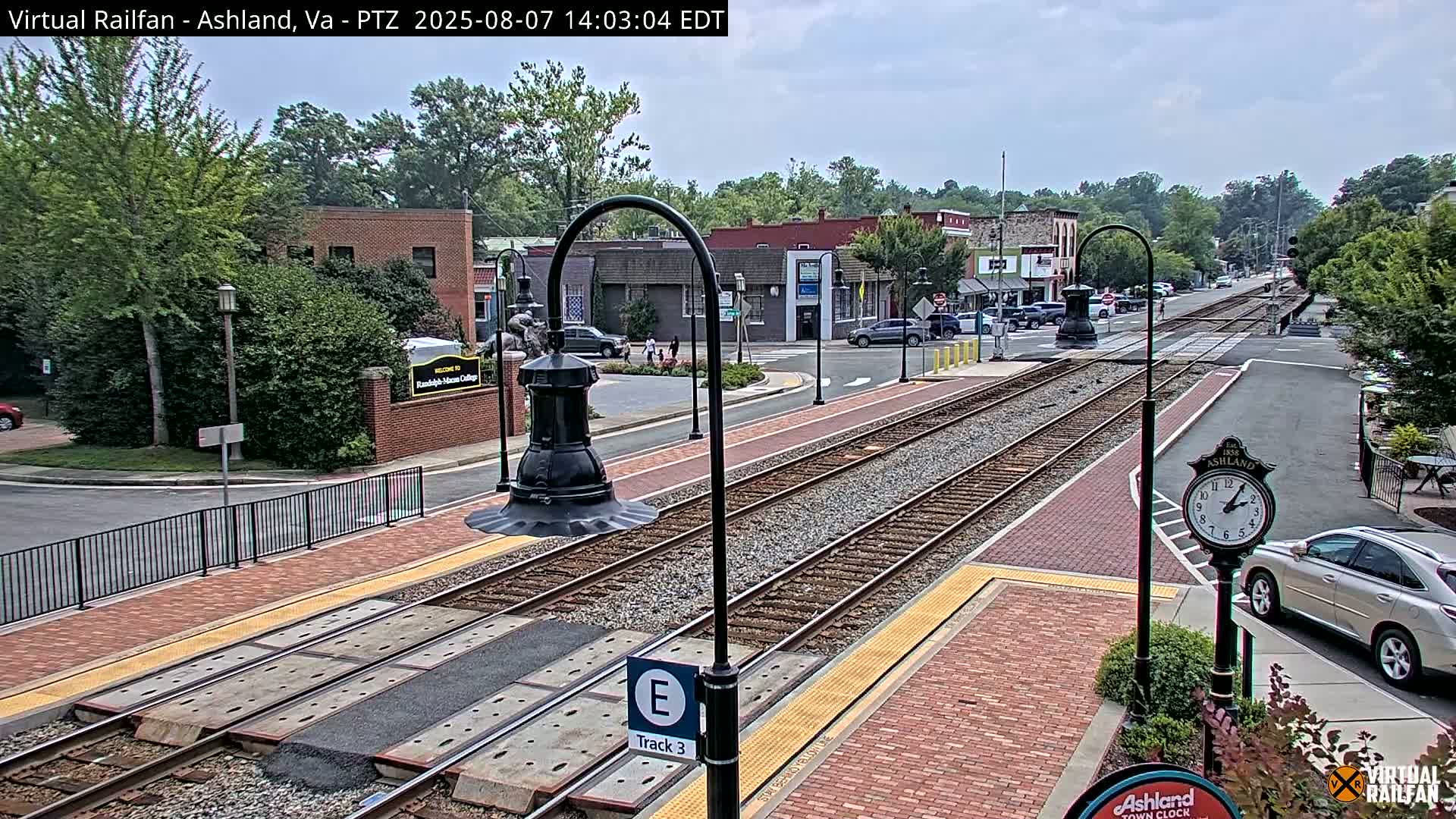 Ashland  Railroad Crossing  Live Cam -  Ashland, Hanover, Virginia, USA 