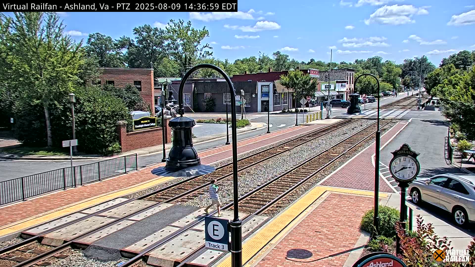 Ashland  Railroad Crossing  Live Cam -  Ashland, Hanover, Virginia, USA 