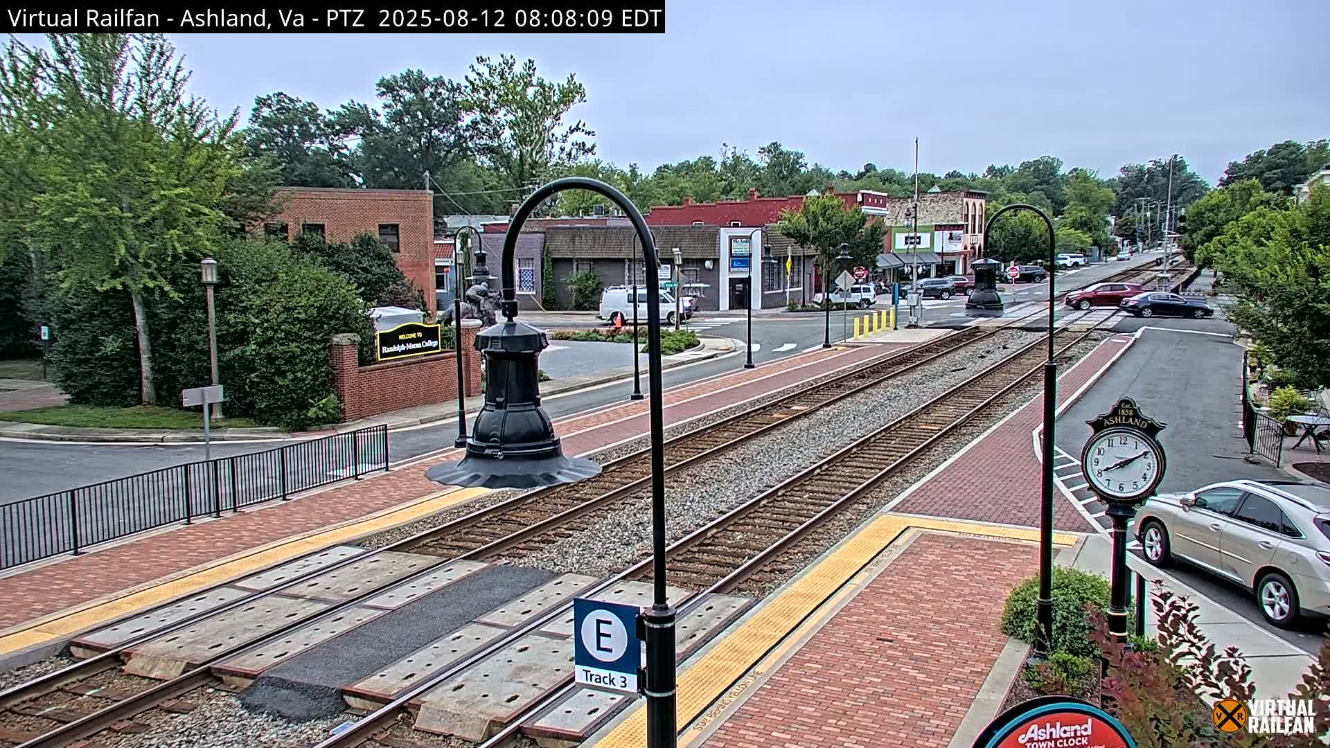 Ashland  Railroad Crossing  Live Cam -  Ashland, Hanover, Virginia, USA 