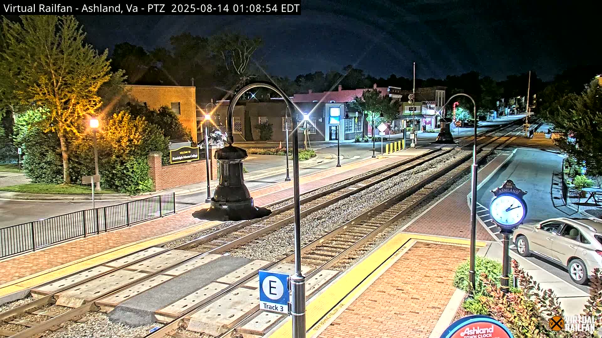 Ashland  Railroad Crossing  Live Cam -  Ashland, Hanover, Virginia, USA 