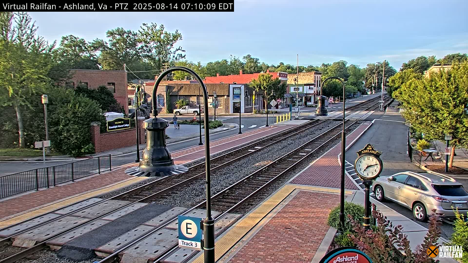 Ashland  Railroad Crossing  Live Cam -  Ashland, Hanover, Virginia, USA 