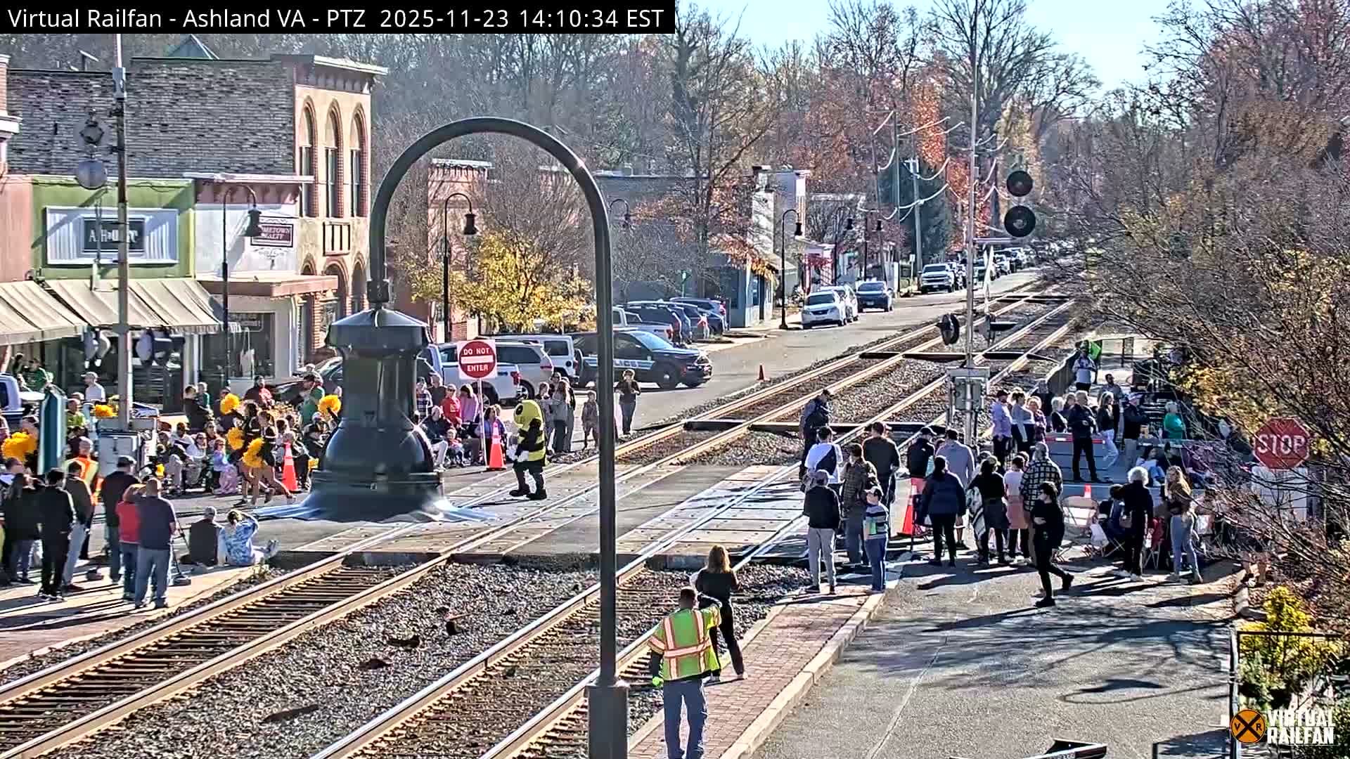 Ashland  Railroad Crossing  Live Cam -  Ashland, Hanover, Virginia, USA 