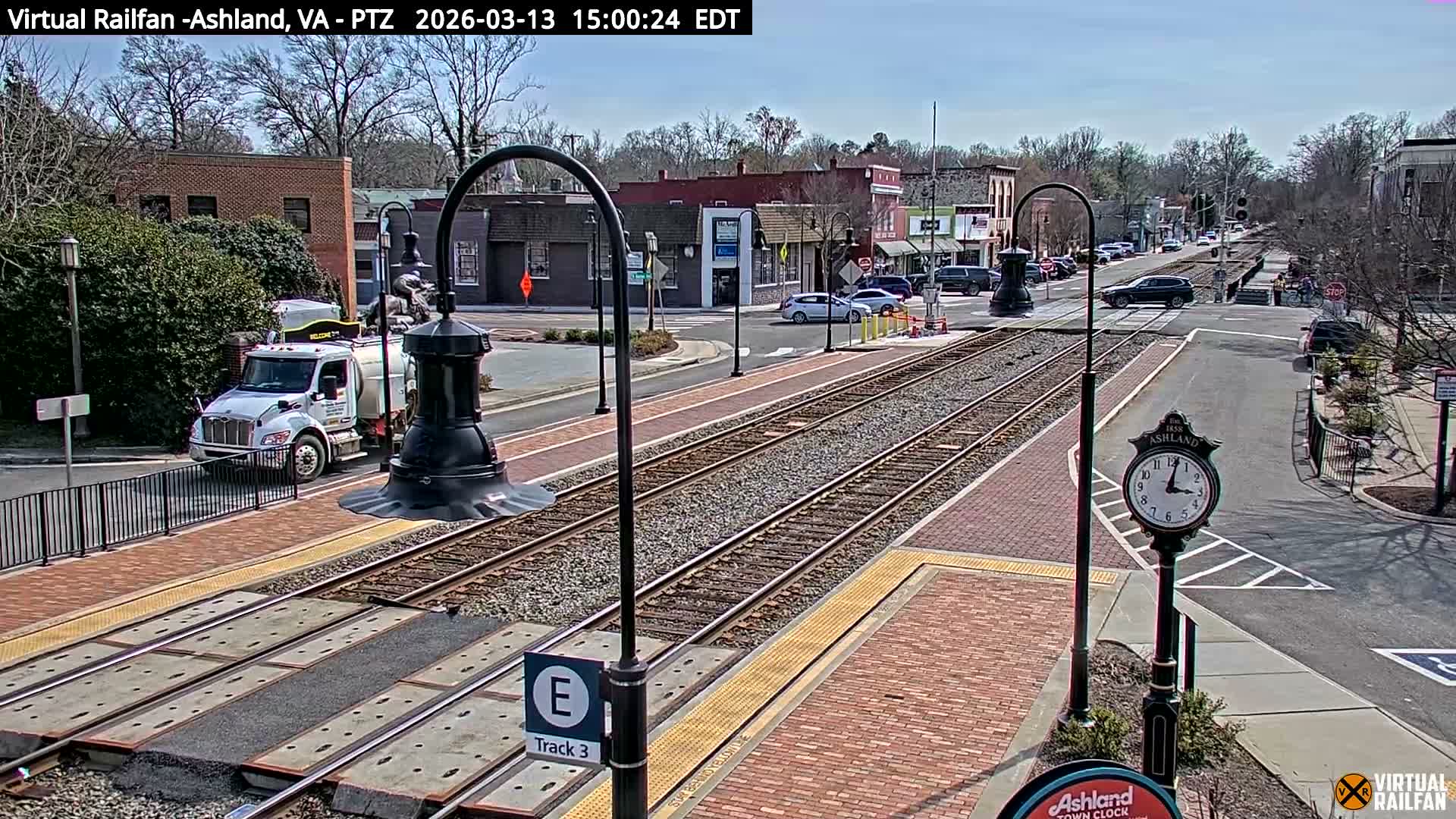 Ashland  Railroad Crossing  Live Cam -  Ashland, Hanover, Virginia, USA 