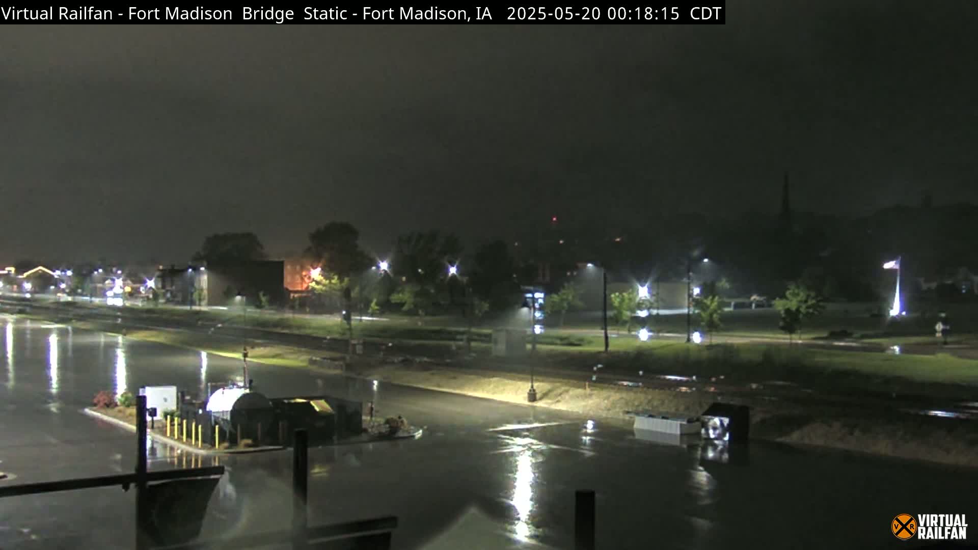 Fort Madison Railroad Crossing Live Cam -  Fort Madison, Lee, Iowa, USA