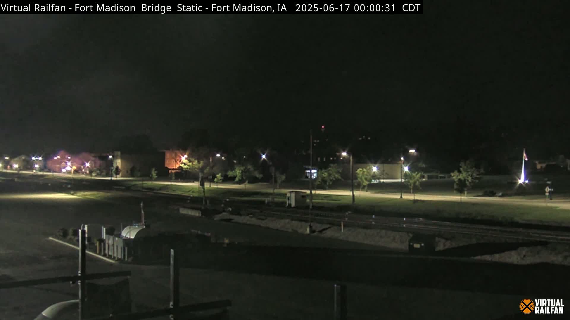 Fort Madison Railroad Crossing Live Cam -  Fort Madison, Lee, Iowa, USA
