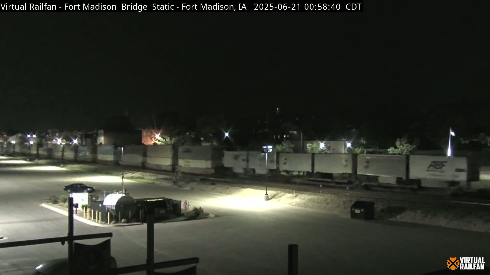 Fort Madison Railroad Crossing Live Cam -  Fort Madison, Lee, Iowa, USA