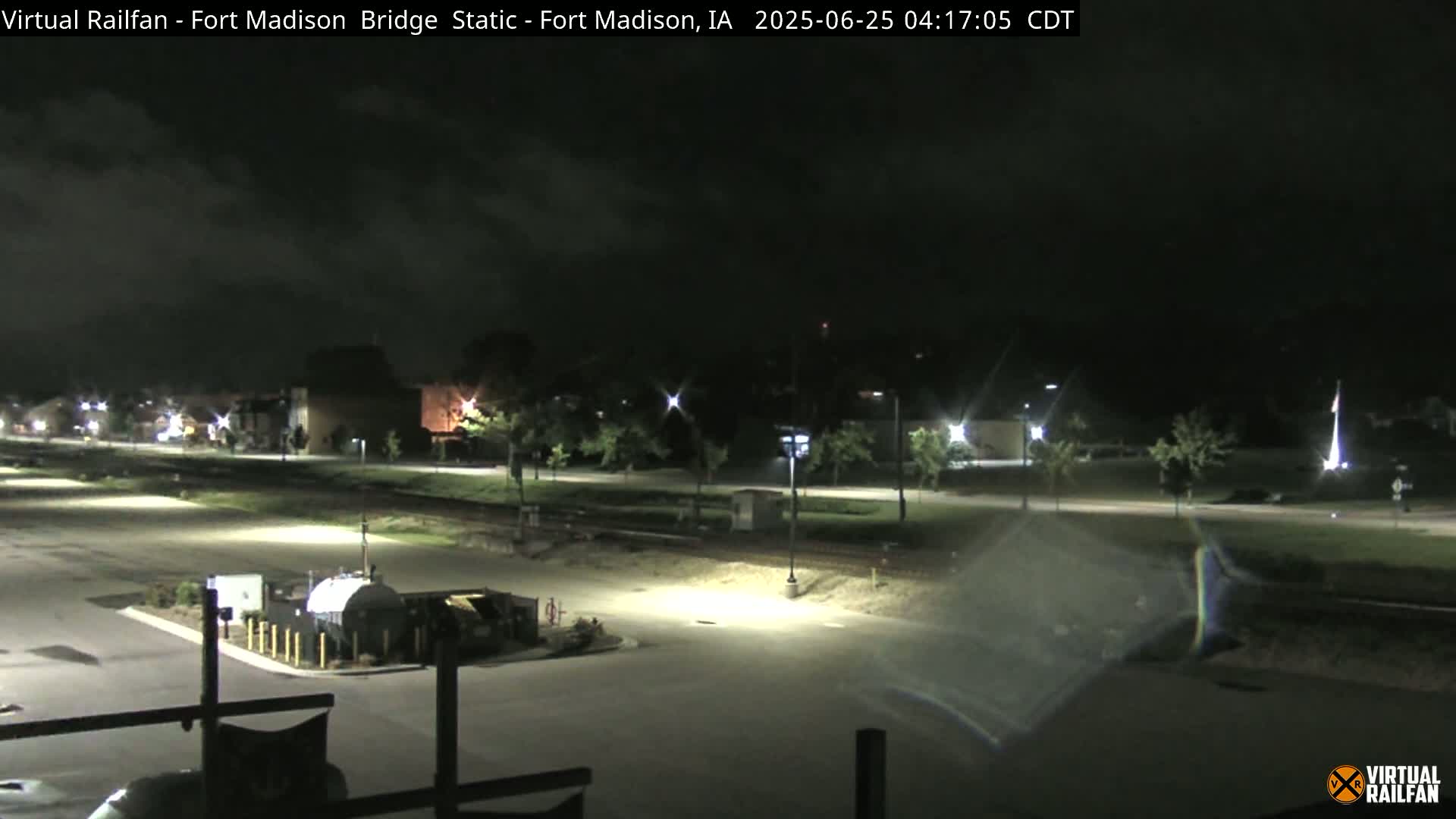 Fort Madison Railroad Crossing Live Cam -  Fort Madison, Lee, Iowa, USA