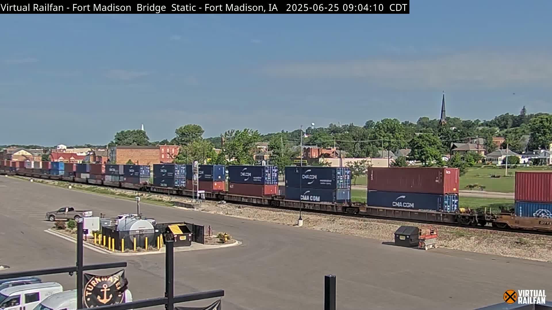 Fort Madison Railroad Crossing Live Cam -  Fort Madison, Lee, Iowa, USA