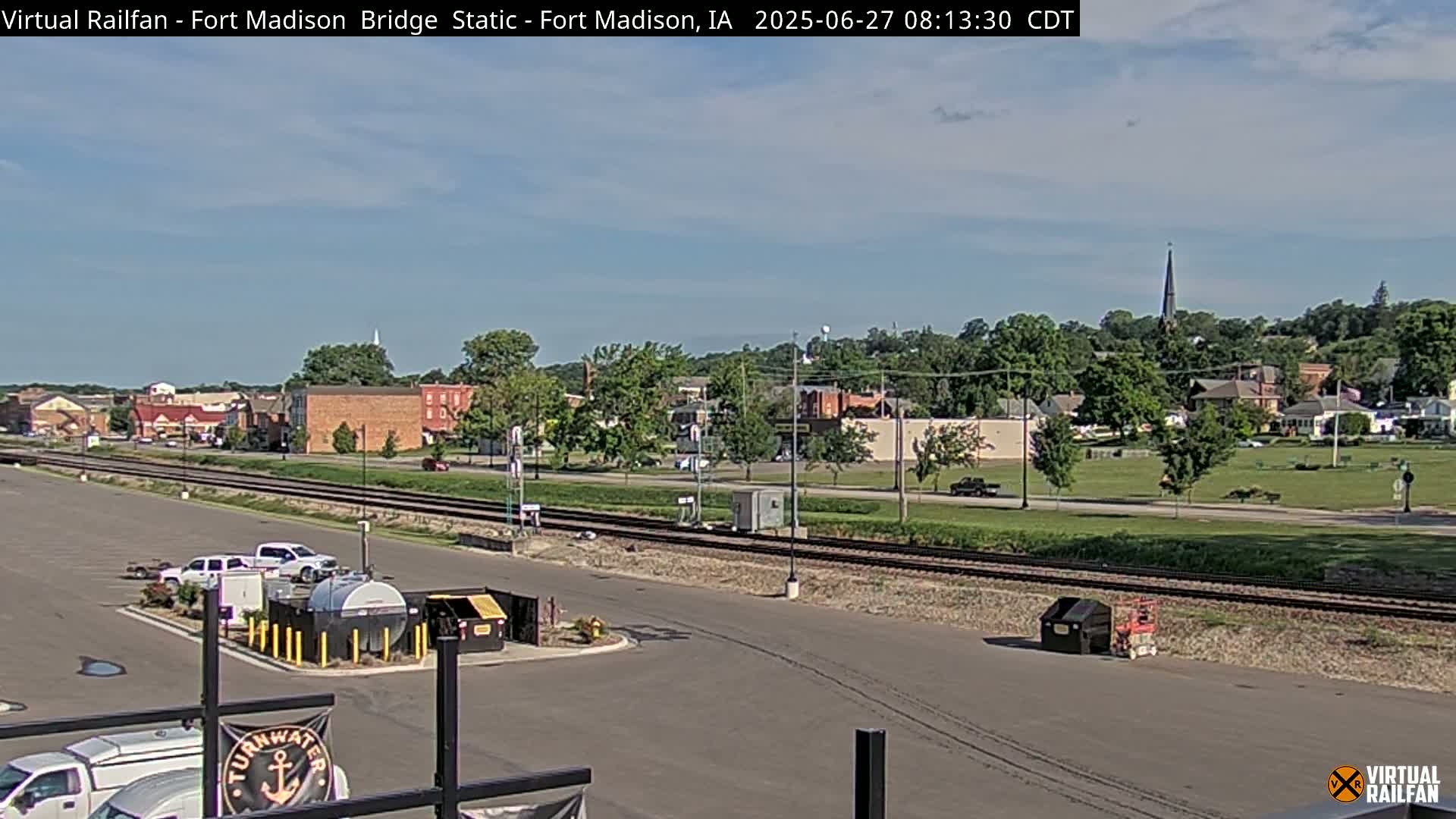 Fort Madison Railroad Crossing Live Cam -  Fort Madison, Lee, Iowa, USA