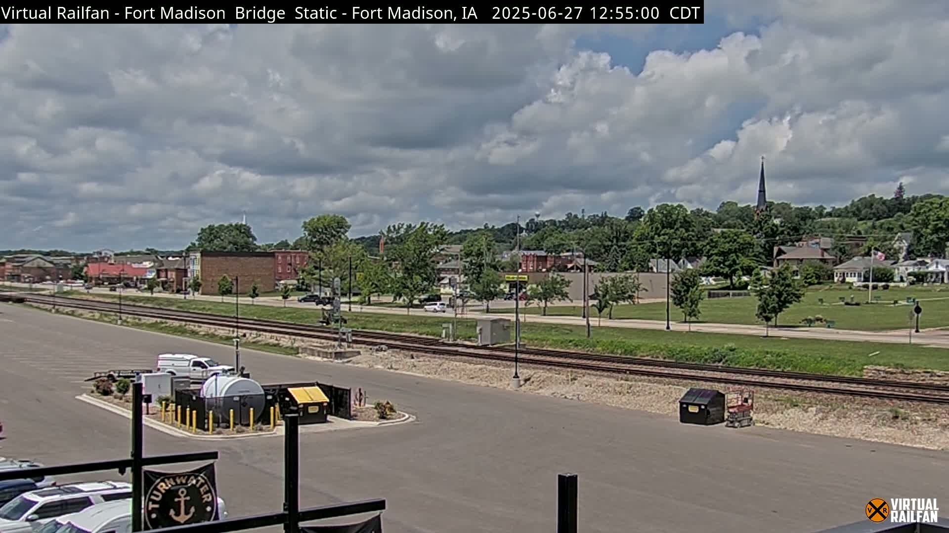Fort Madison Railroad Crossing Live Cam -  Fort Madison, Lee, Iowa, USA