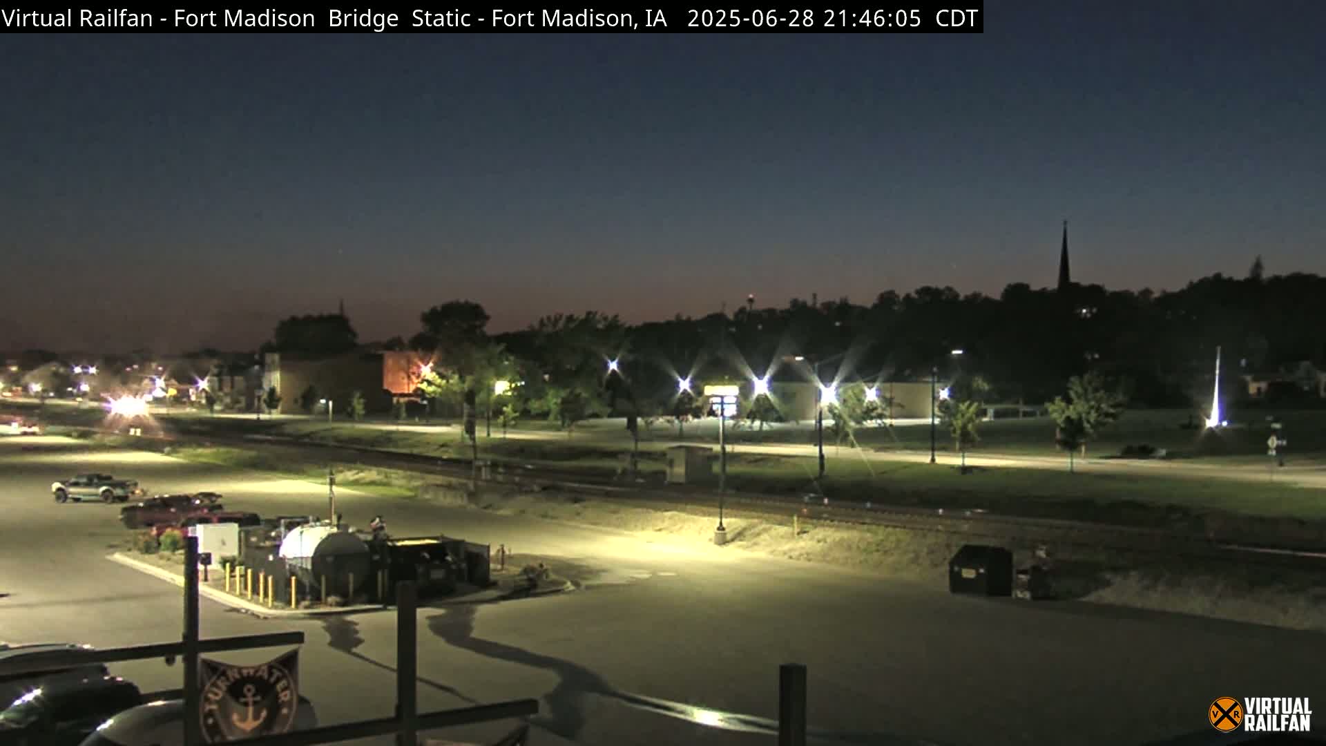 Fort Madison Railroad Crossing Live Cam -  Fort Madison, Lee, Iowa, USA