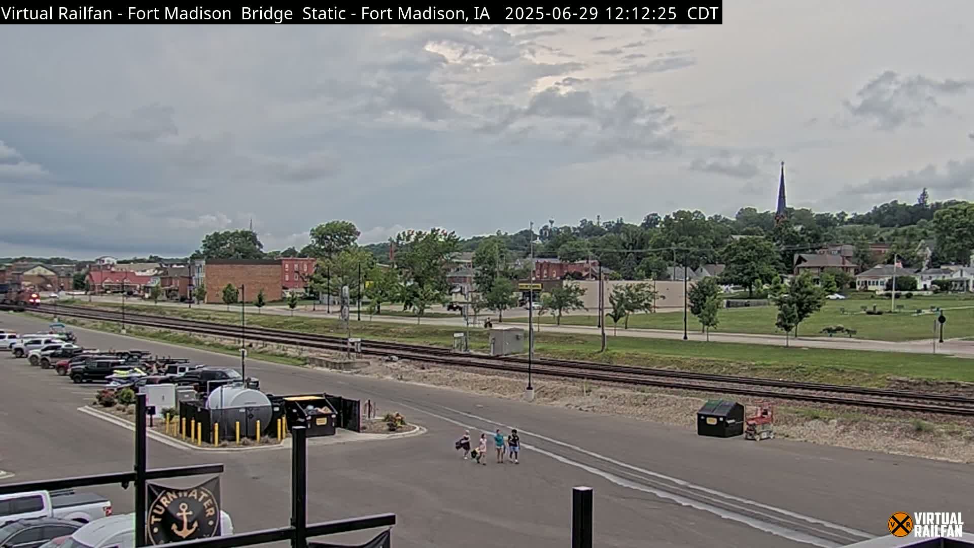 Fort Madison Railroad Crossing Live Cam -  Fort Madison, Lee, Iowa, USA